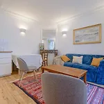 Nice Apartment Near Alesia
